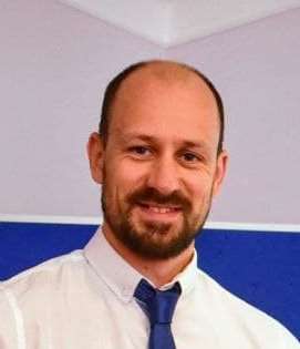 Роман Широких